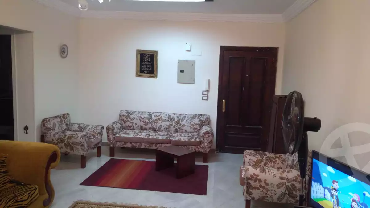 https://aqarmap.com.eg/en/listing/5388573-for-rent-qalyubia-shubra-el-khaima-shubra-el-khaima-city-ismailia-canal-st