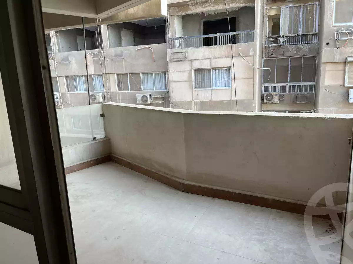 https://aqarmap.com.eg/en/listing/5390114-for-sale-cairo-ljyz-shareaa-morad  charel degol