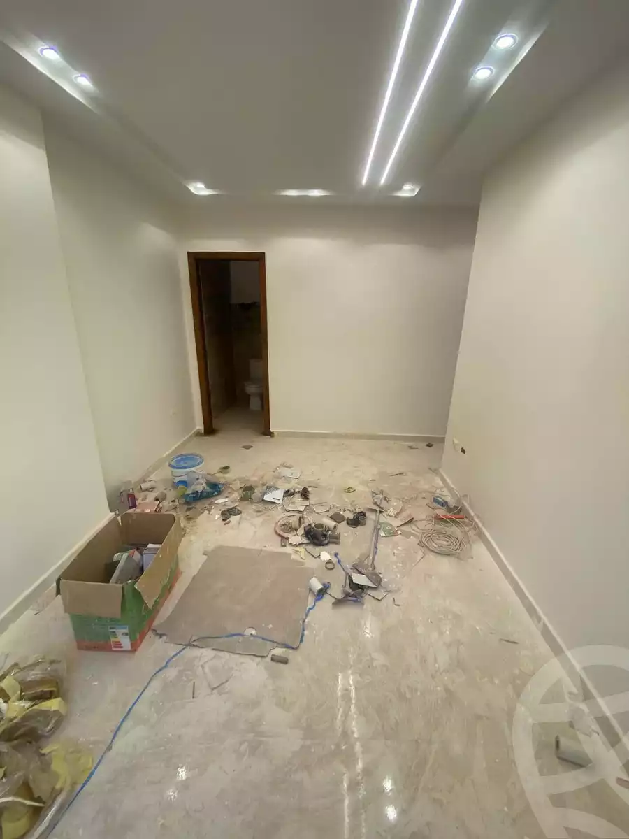 https://aqarmap.com.eg/en/listing/5390846-for-sale-cairo-6th-of-october-el-ahyaa-neighborhood-4th-district-no-7