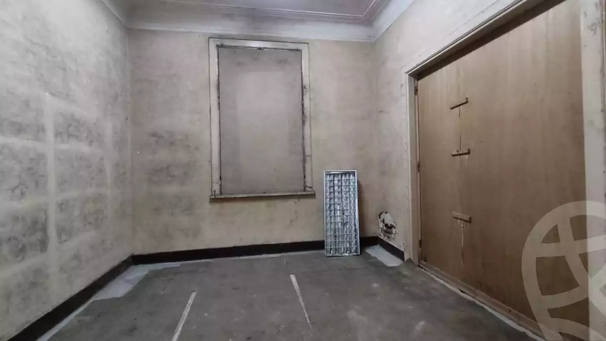 https://aqarmap.com.eg/ar/listing/5393651-for-rent-cairo-downtown-abdeen-roushdy-basha-st