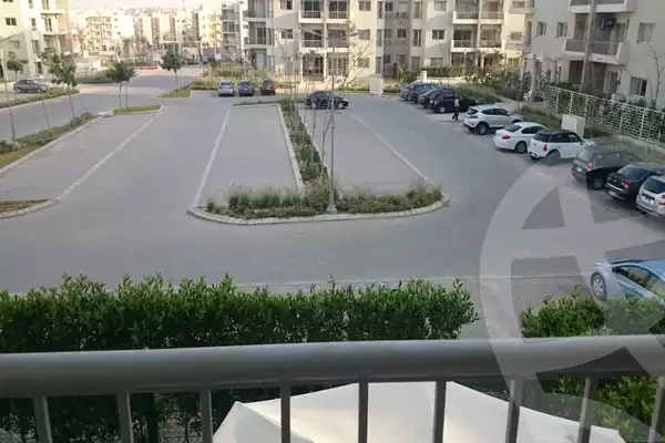 https://aqarmap.com.eg/en/listing/5395086-for-sale-cairo-el-sheikh-zayed-city-compounds-dh-drys