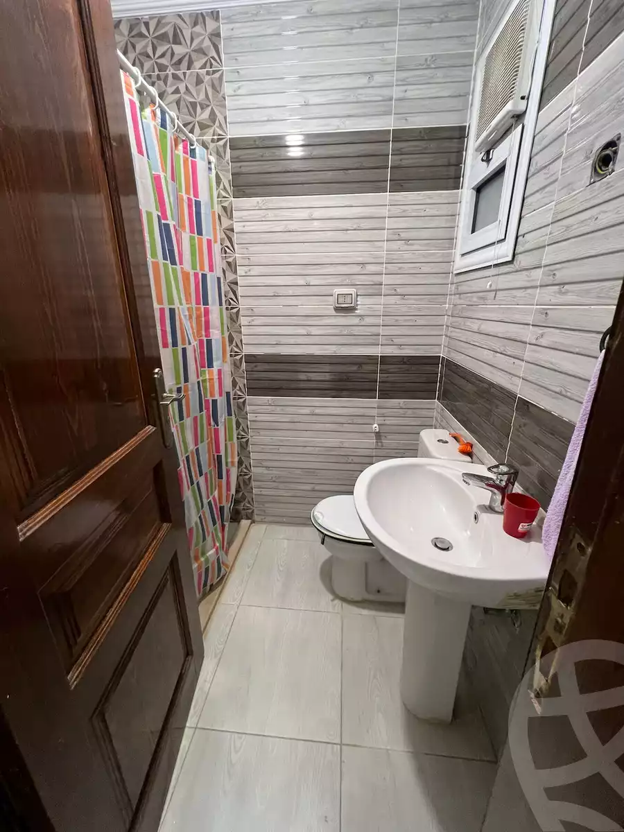 https://aqarmap.com.eg/en/listing/5397578-for-rent-cairo-new-cairo-lrhb-city-mtdd-lrhb-phase-9