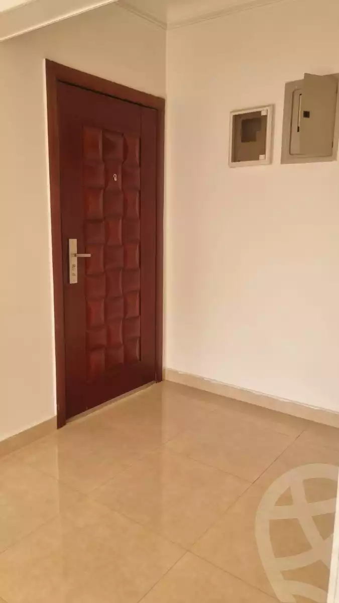 https://aqarmap.com.eg/en/listing/5399337-for-sale-cairo-heliopolis-el-mahkama-square