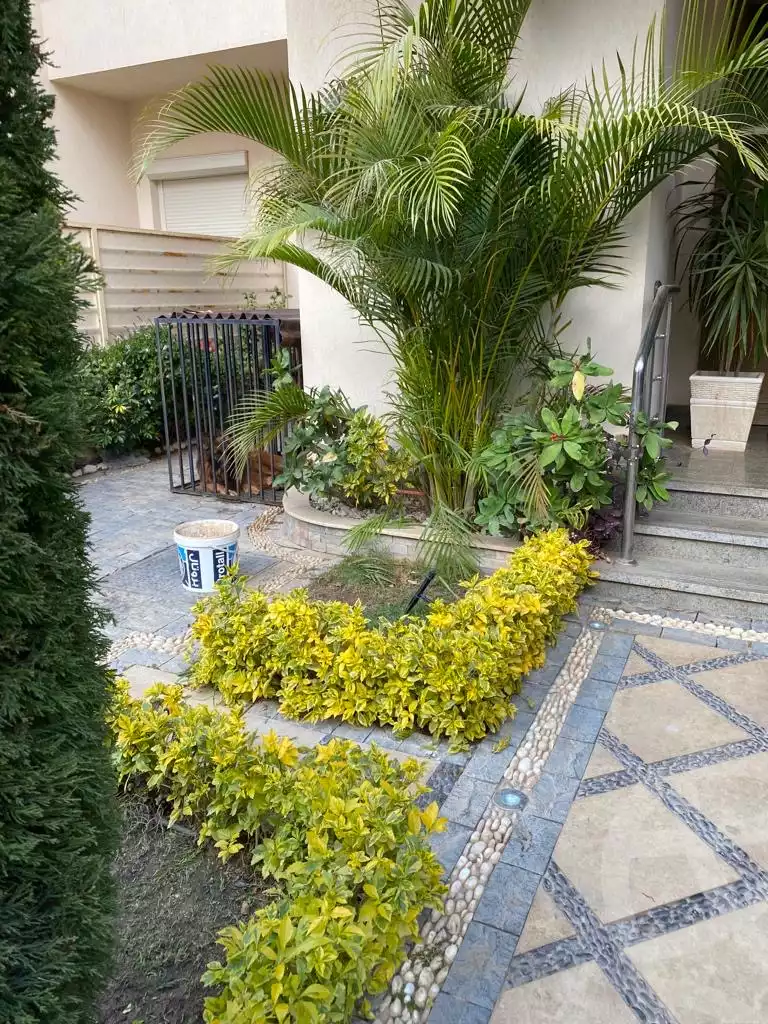 https://aqarmap.com.eg/en/listing/5400614-for-sale-cairo-6th-of-october-compounds-grand-heights