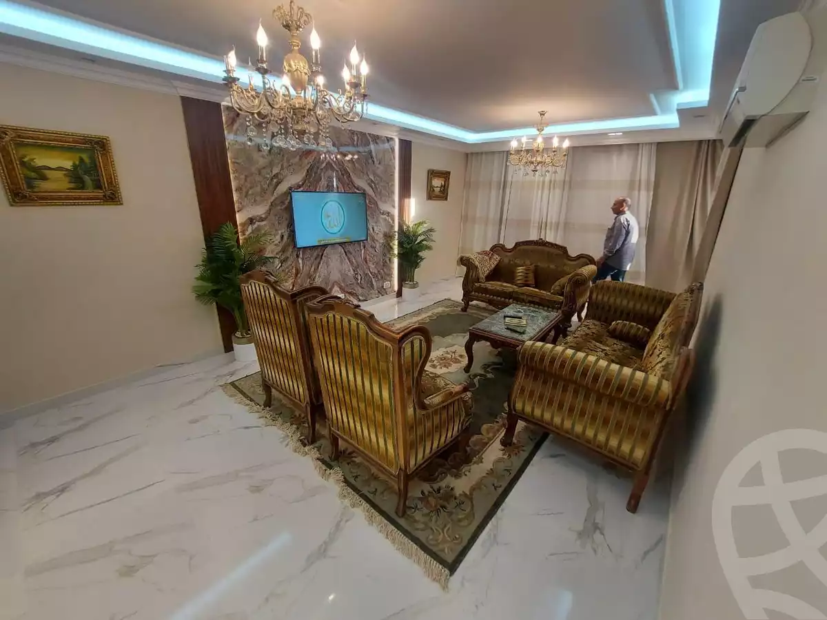 https://aqarmap.com.eg/en/listing/5401452-for-rent-cairo-new-cairo-lrhb-city-mtdd-lrhb-phase-8