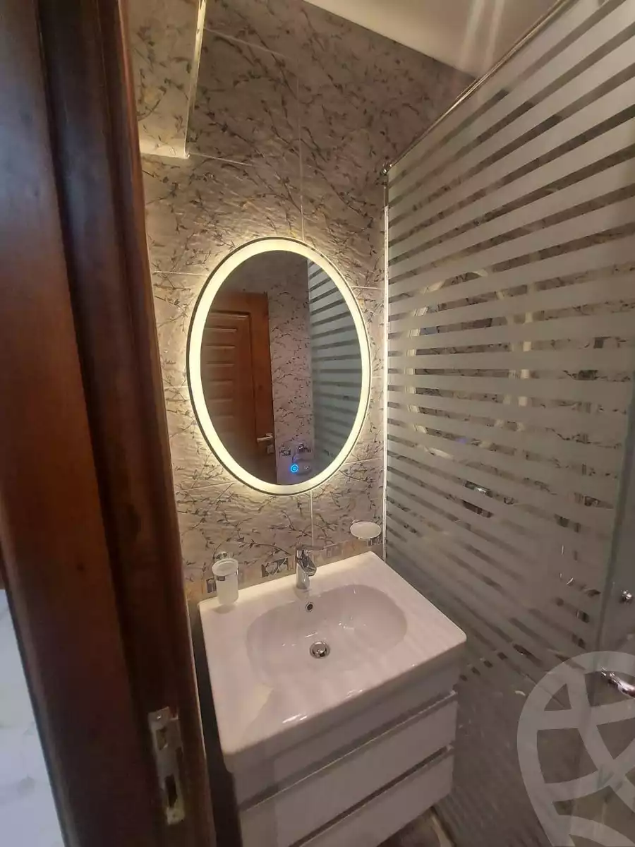 https://aqarmap.com.eg/en/listing/5401452-for-rent-cairo-new-cairo-lrhb-city-mtdd-lrhb-phase-8
