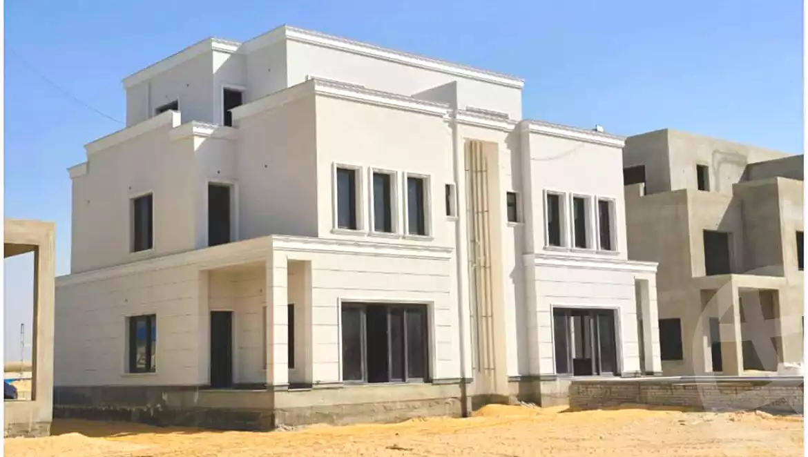 https://aqarmap.com.eg/ar/listing/5402377-for-sale-cairo-el-sheikh-zayed-city-lshykh-zyd-ljdyd-naia-west
