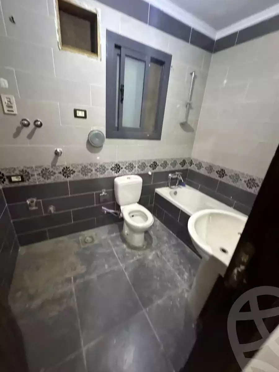 https://aqarmap.com.eg/en/listing/5403230-for-sale-cairo-mokattam-el-hadabah-el-wosta-8th-zone