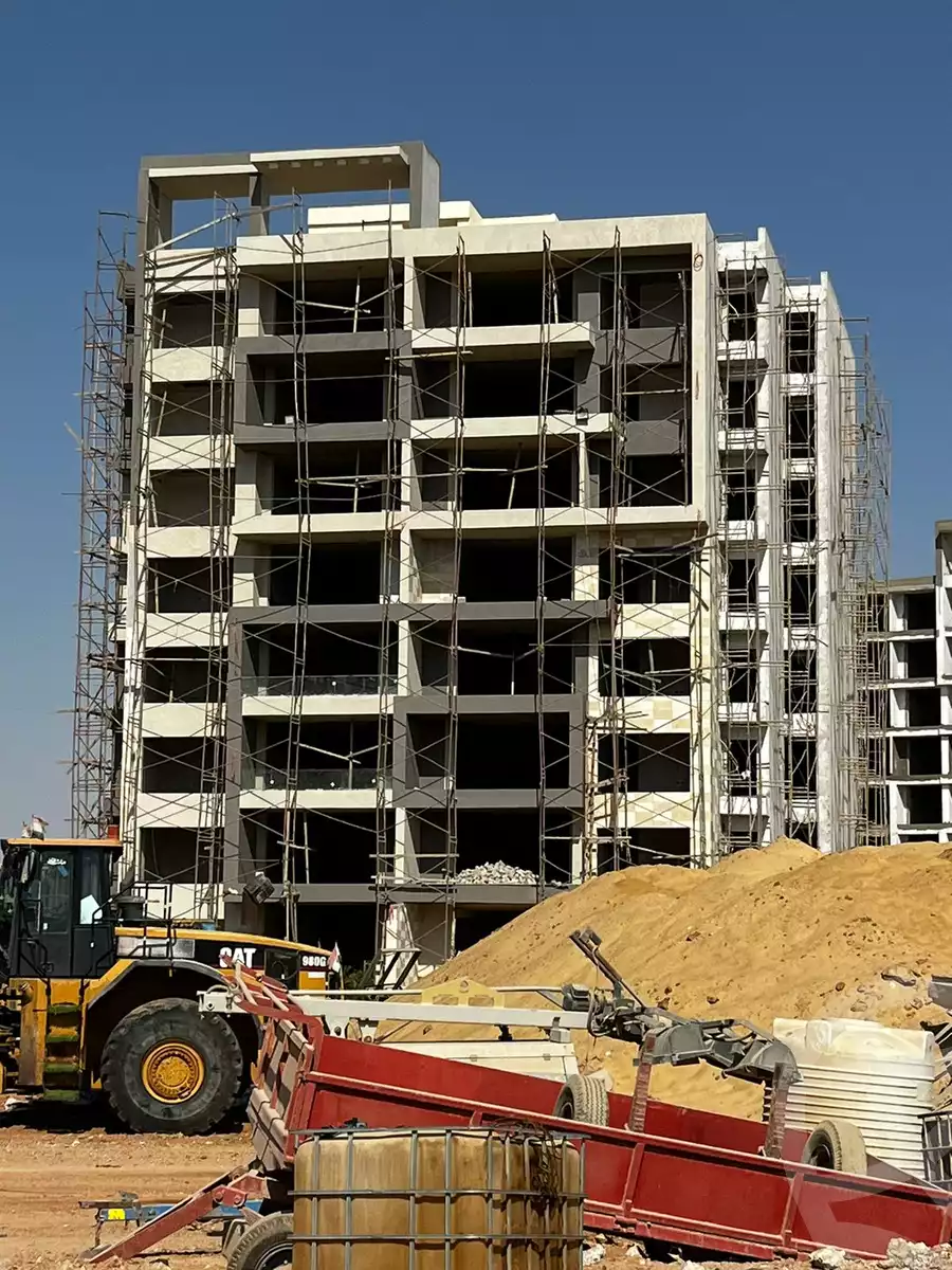 https://aqarmap.com.eg/en/listing/5405710-for-sale-cairo-new-administrative-capital-r8-moraya-edge-stone