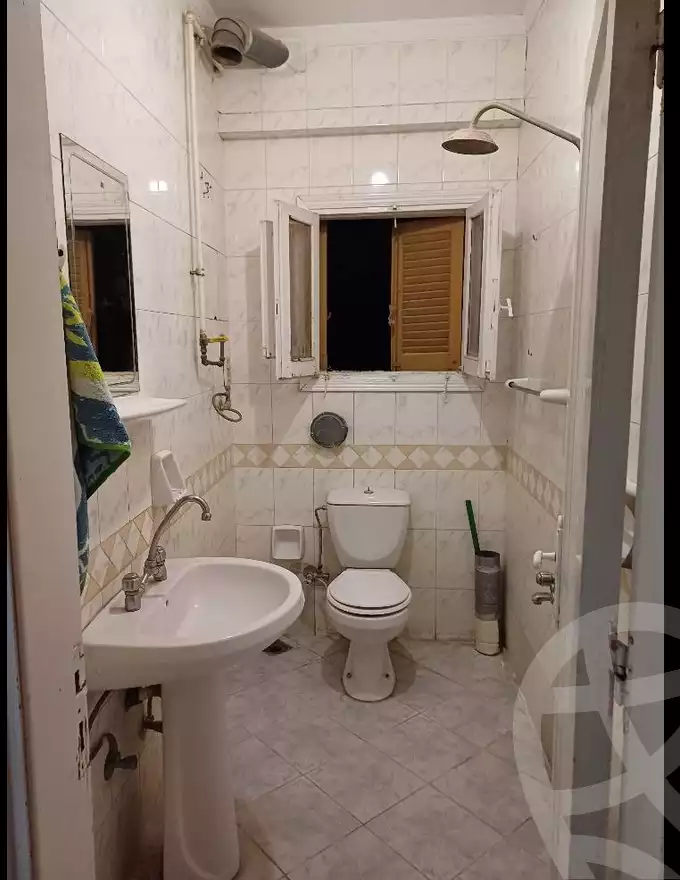 https://aqarmap.com.eg/en/listing/5405763-for-rent-cairo-mokattam-lhdb-l-ly-hay-el-ashgar
