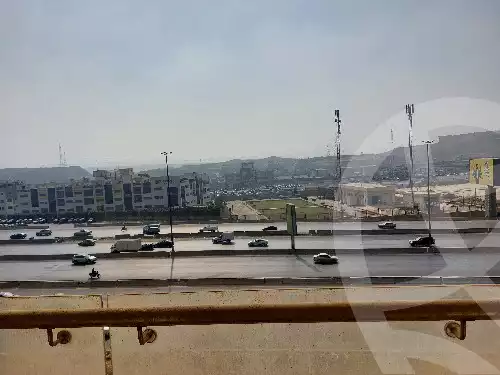 https://aqarmap.com.eg/en/listing/5406812-for-sale-cairo-mokattam-el-hadabah-el-wosta-compounds-palm-city