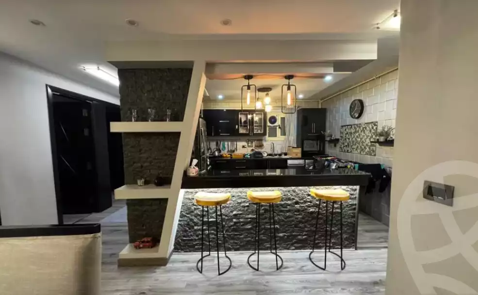https://aqarmap.com.eg/en/listing/5407161-for-sale-alexandria-moharram-bey-malgaa-san-jousef-st