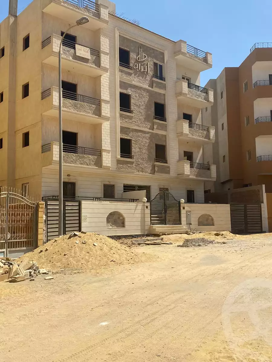 https://aqarmap.com.eg/ar/listing/5412983-for-sale-cairo-6th-of-october-hadaeq-october-lmntq-lsyhy-b