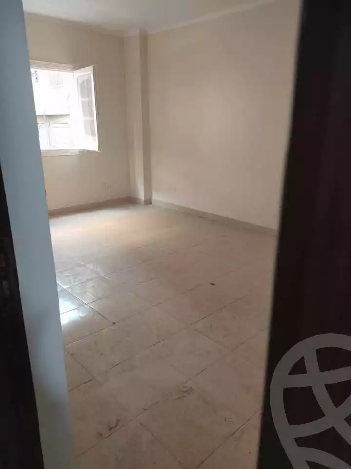 https://aqarmap.com.eg/ar/listing/5414082-for-rent-cairo-mokattam-lhdb-l-ly-el-naforah-square