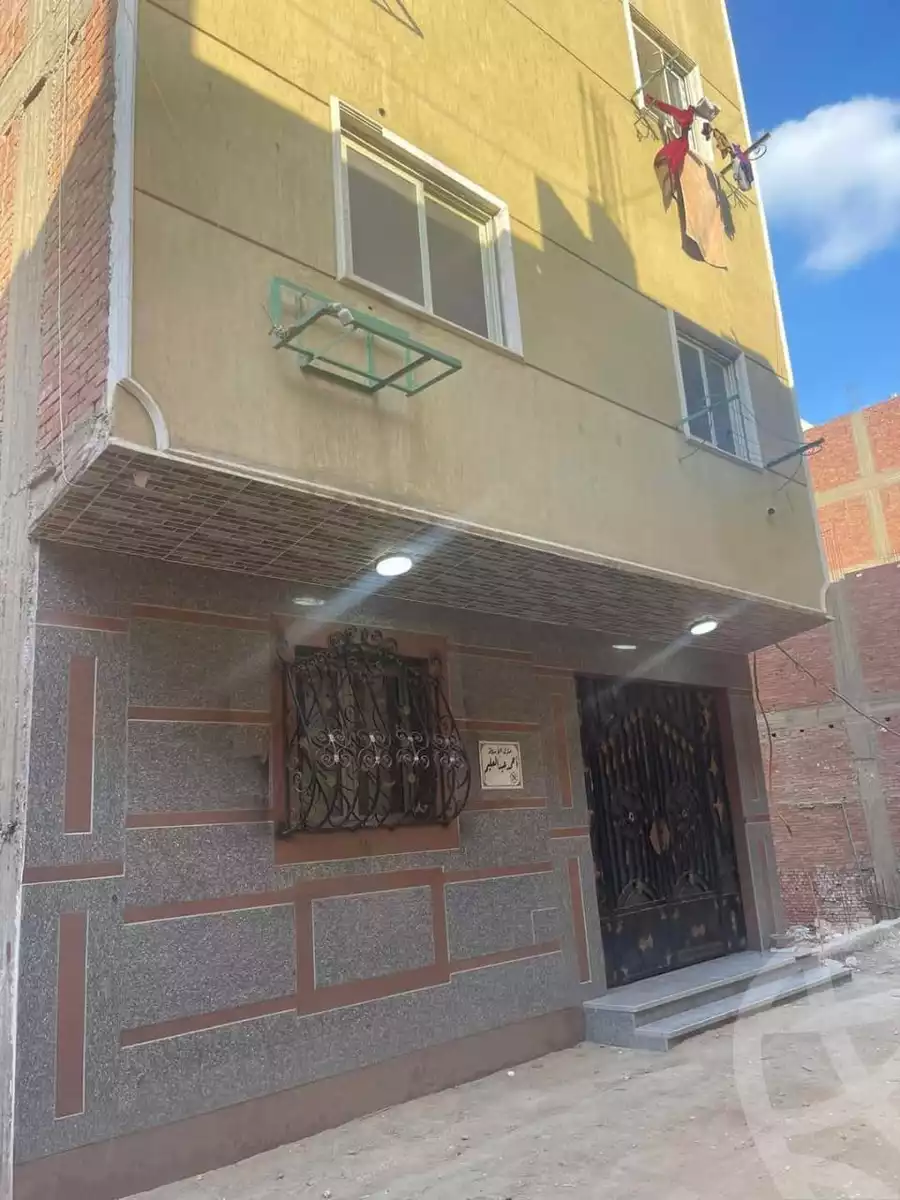 https://aqarmap.com.eg/en/listing/5414577-for-sale-cairo-helwan-hadayek-helwan-nile-corniche-st