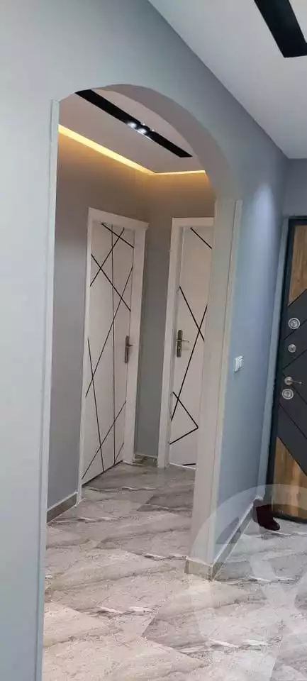 https://aqarmap.com.eg/en/listing/5414600-for-sale-cairo-helwan-hadayek-helwan-el-eshrein-st