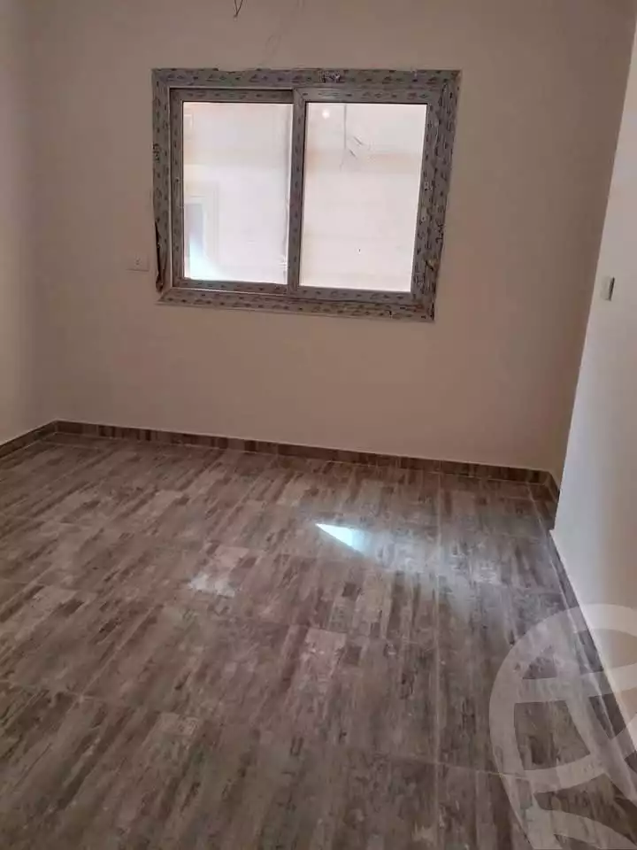 https://aqarmap.com.eg/en/listing/5418393-for-sale-cairo-al-oubour-tryq-msr-sm-yly-lshrwy-moon-city