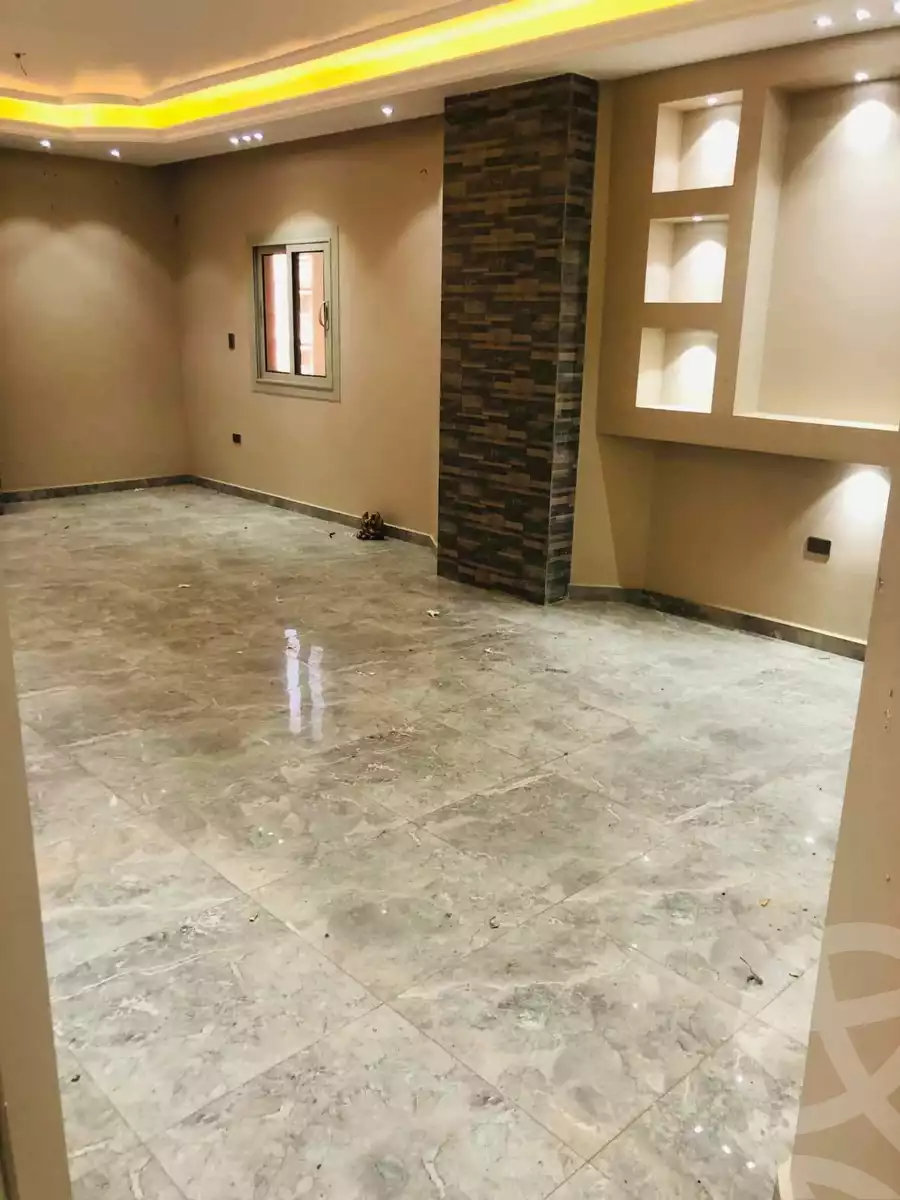 https://aqarmap.com.eg/en/listing/5419005-for-sale-cairo-al-oubour-tryq-msr-sm-yly-lshrwy-el-nakheel-resort-amenhotep-and-october-co-operative-housing