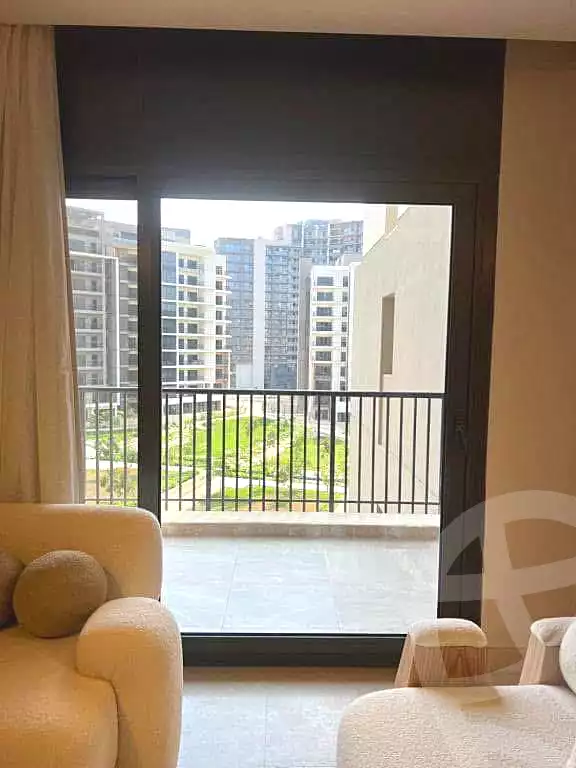 https://aqarmap.com.eg/en/listing/5421394-for-sale-cairo-el-sheikh-zayed-city-compounds-zyd-wr-llttwyr-park-towers-zed-el-sheikh-zayed-compound