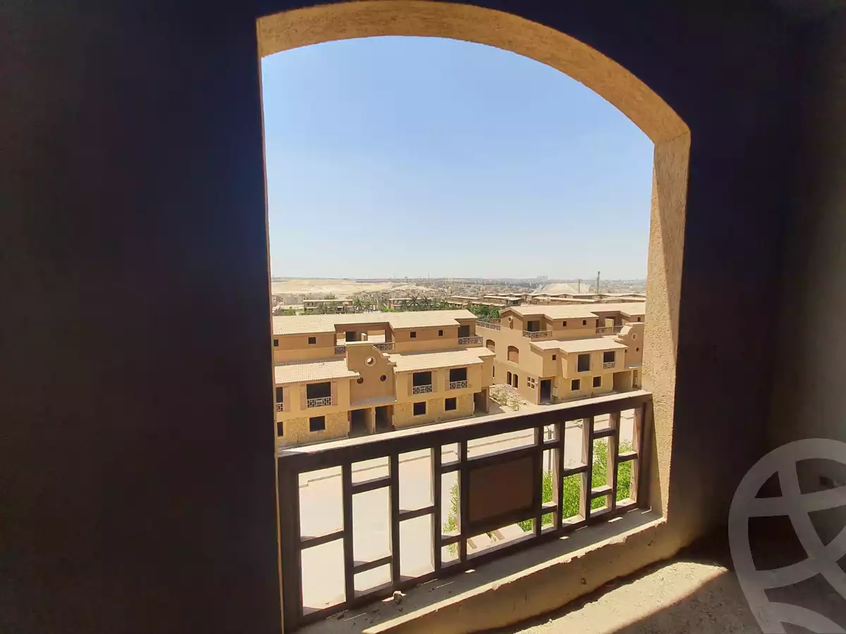 https://aqarmap.com.eg/ar/listing/5421766-for-sale-cairo-6th-of-october-compounds-pyramids-walk