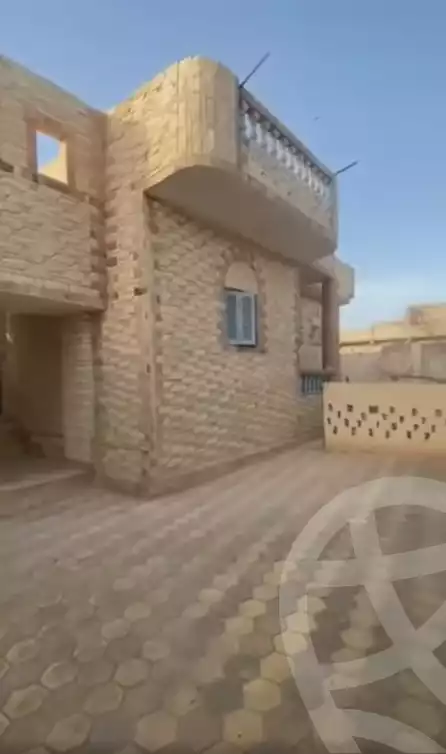 https://aqarmap.com.eg/en/listing/5423411-for-sale-marsa-matruh-marsa-matrouh-city-imam-malek-st