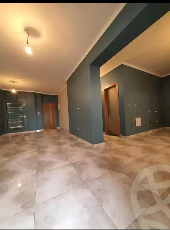 https://aqarmap.com.eg/en/listing/5425974-for-sale-cairo-mokattam-el-hadabah-el-wosta-compounds-vittoria-compound-seven-stars