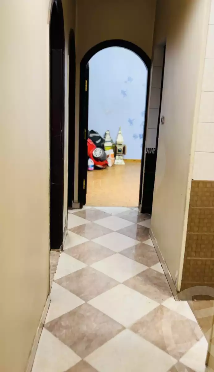 https://aqarmap.com.eg/en/listing/5407370-for-sale-cairo-faisal-kafr-tohormos-queen-nazli-st