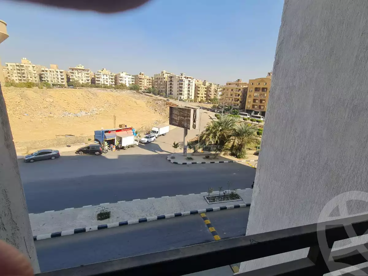 https://aqarmap.com.eg/en/listing/5427113-for-rent-cairo-mokattam-lhdb-l-ly