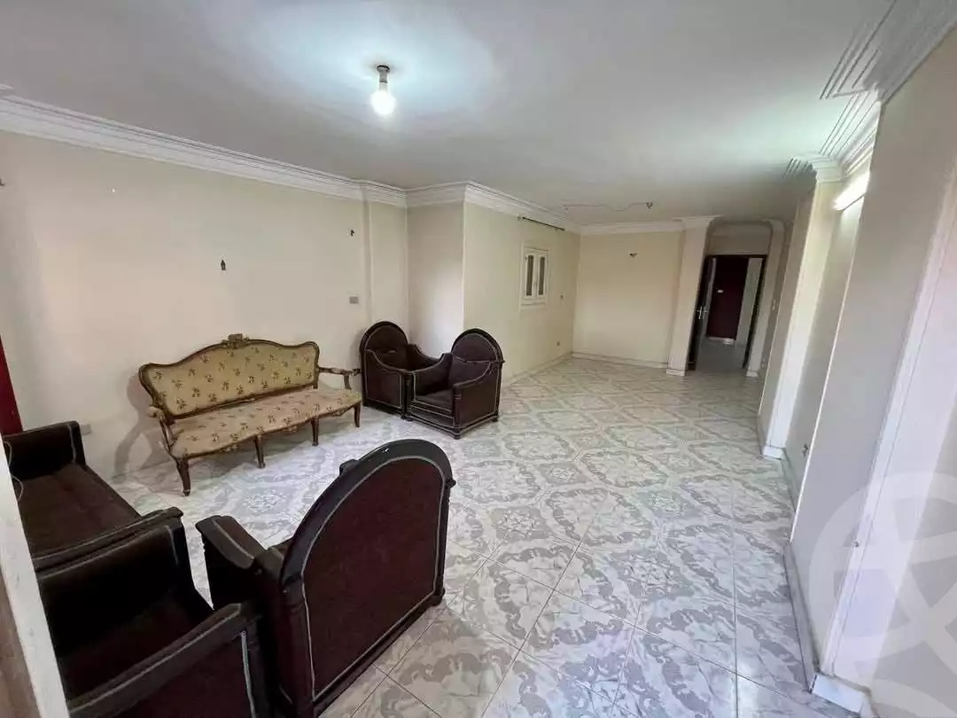 https://aqarmap.com.eg/en/listing/5427543-for-rent-cairo-ain-shams-ahmed-esmat-st