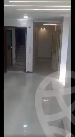 https://aqarmap.com.eg/en/listing/5427794-for-sale-cairo-helwan-hadayek-helwan-el-eshrein-st