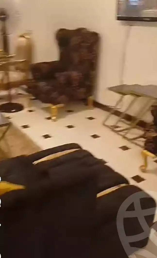 https://aqarmap.com.eg/ar/listing/5428879-for-sale-cairo-mokattam-lhdb-l-ly-shareaa-9