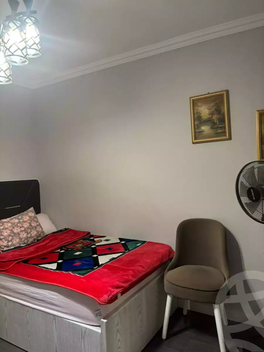 https://aqarmap.com.eg/en/listing/5430007-for-rent-cairo-new-cairo-lrhb-city-phase-5-ibn-al-nafees-st