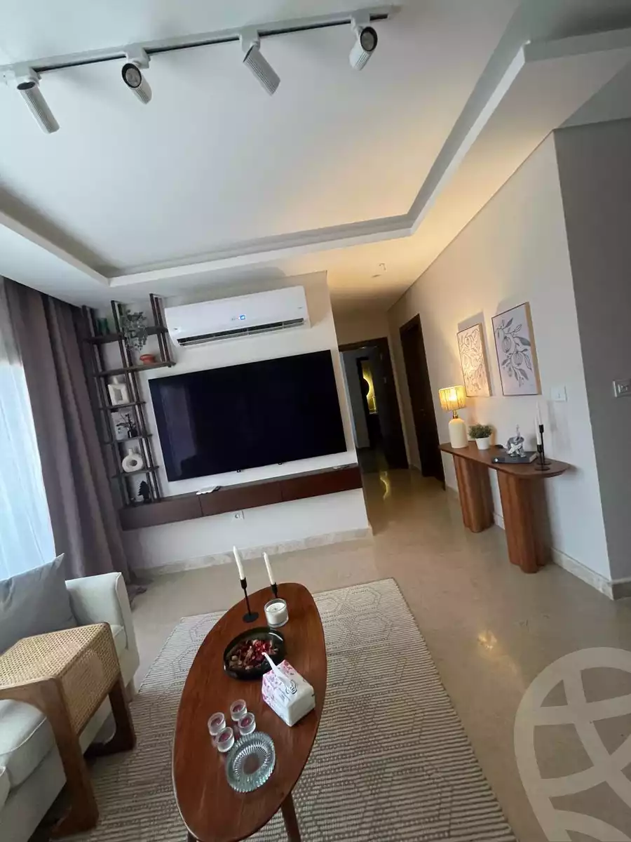 https://aqarmap.com.eg/en/listing/5435478-for-sale-cairo-el-sheikh-zayed-city-compounds-zyd-wr-llttwyr-z-tower