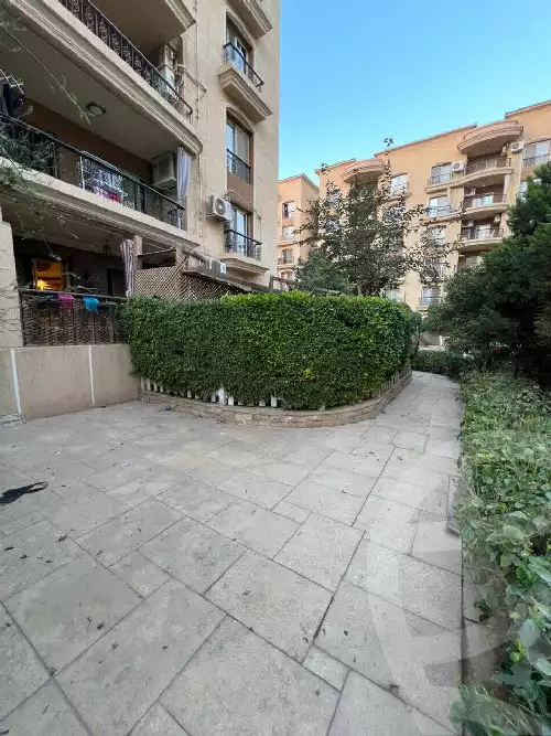 https://aqarmap.com.eg/en/listing/5435646-for-sale-cairo-new-cairo-lrhb-city-mtdd-lrhb-phase-9