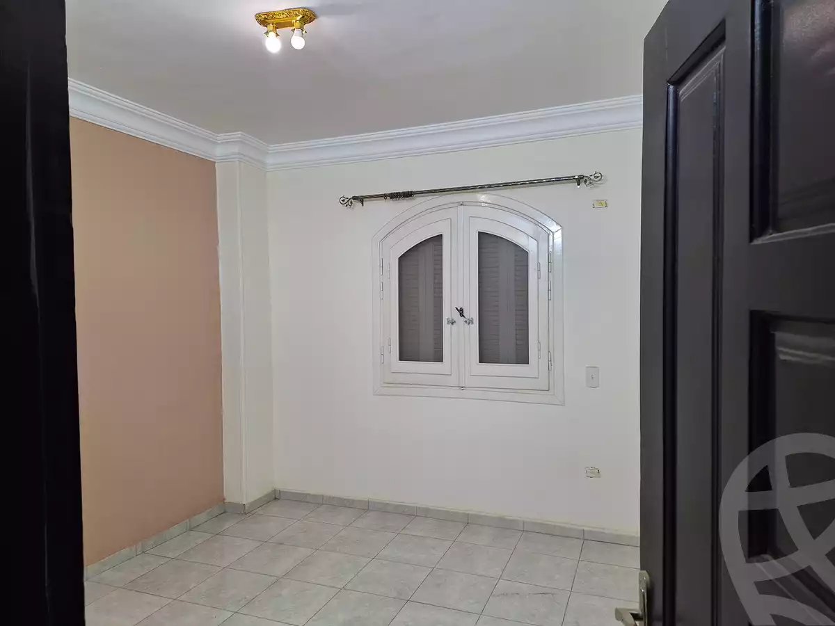 https://aqarmap.com.eg/ar/listing/5439489-for-rent-cairo-new-cairo-ganob-el-akadamiya-south-academy-a-abo-zarr-el-ghifari-st