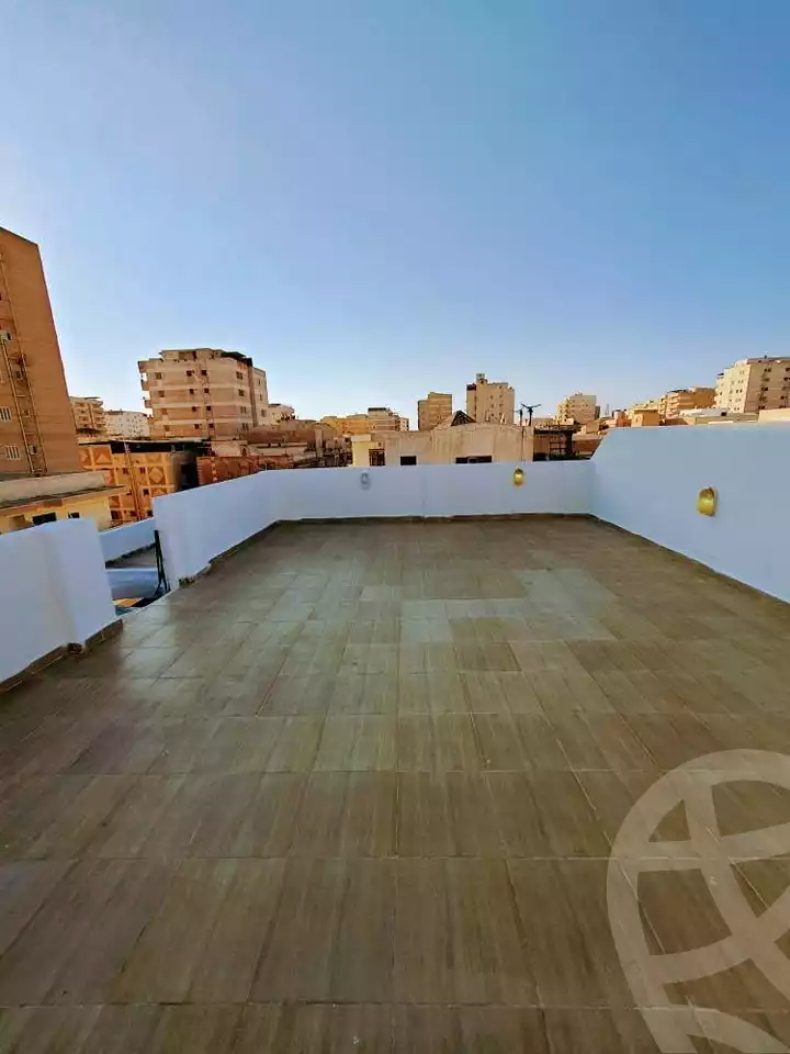 https://aqarmap.com.eg/en/listing/5440983-for-sale-alexandria-l-jmy-shataa-el-nakheel