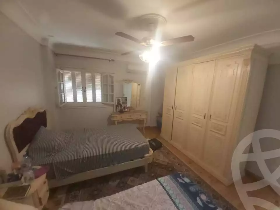 https://aqarmap.com.eg/en/listing/5442624-for-sale-alexandria-glim