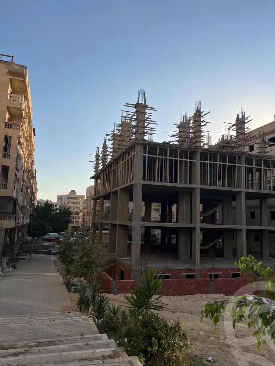 https://aqarmap.com.eg/en/listing/5443850-for-sale-cairo-mokattam-el-hadabah-el-wosta-7th-zone-street-33