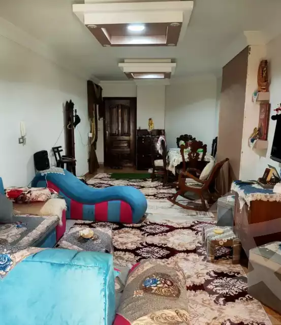 https://aqarmap.com.eg/ar/listing/5444428-for-sale-alexandria-el-asafra-abd-el-haleem-mahmoud-st