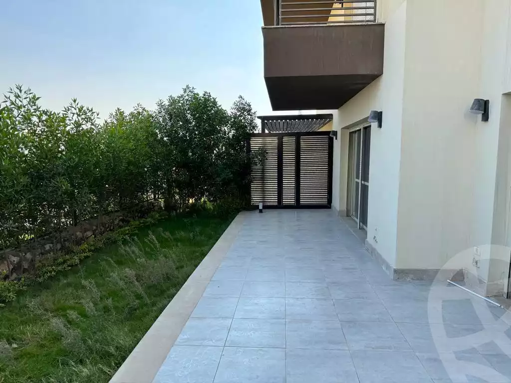 https://aqarmap.com.eg/ar/listing/5444828-for-rent-cairo-6th-of-october-compounds-new-giza-wyst-rydj-ryzydns-nyw-jyz-llttwyr-l-qry