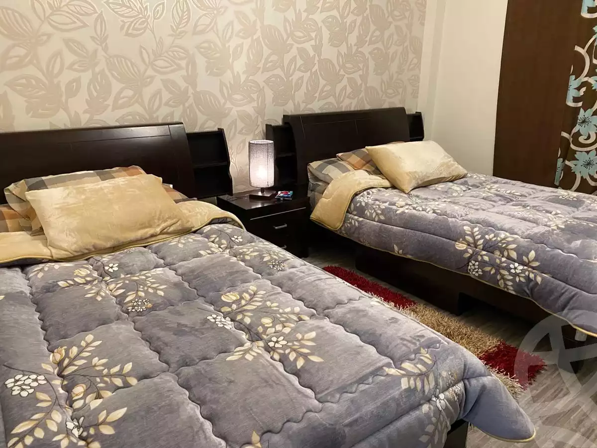 https://aqarmap.com.eg/en/listing/5445355-for-rent-cairo-new-cairo-lrhb-city-phase-5-ibn-rushd-st