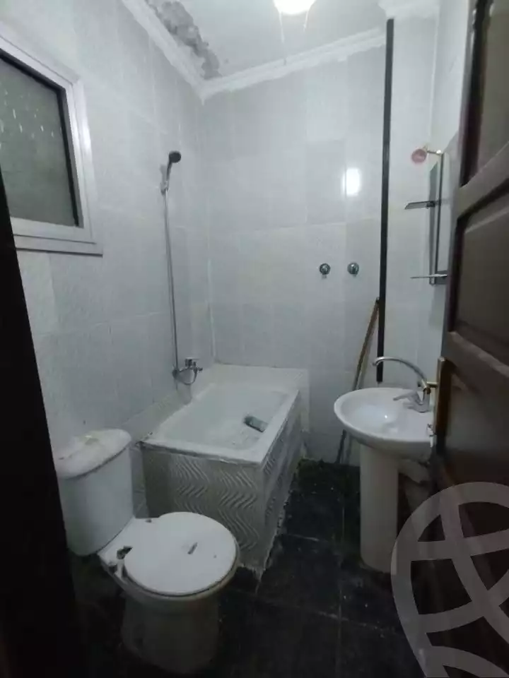 https://aqarmap.com.eg/ar/listing/5446300-for-sale-alexandria-l-jmy-lbytsh