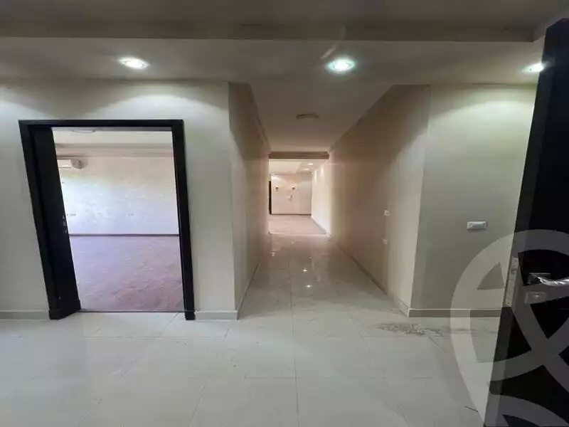 https://aqarmap.com.eg/ar/listing/5448226-for-sale-cairo-el-sheikh-zayed-city-compounds-dh-drys