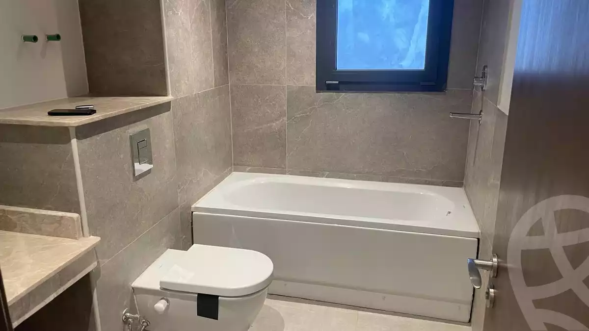 https://aqarmap.com.eg/ar/listing/5449893-for-sale-cairo-el-sheikh-zayed-city-compounds-zyd-wr-llttwyr-park-towers-zed-el-sheikh-zayed-compound