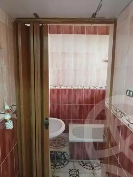 https://aqarmap.com.eg/ar/listing/5451384-for-sale-cairo-15th-of-may-mjwr-25