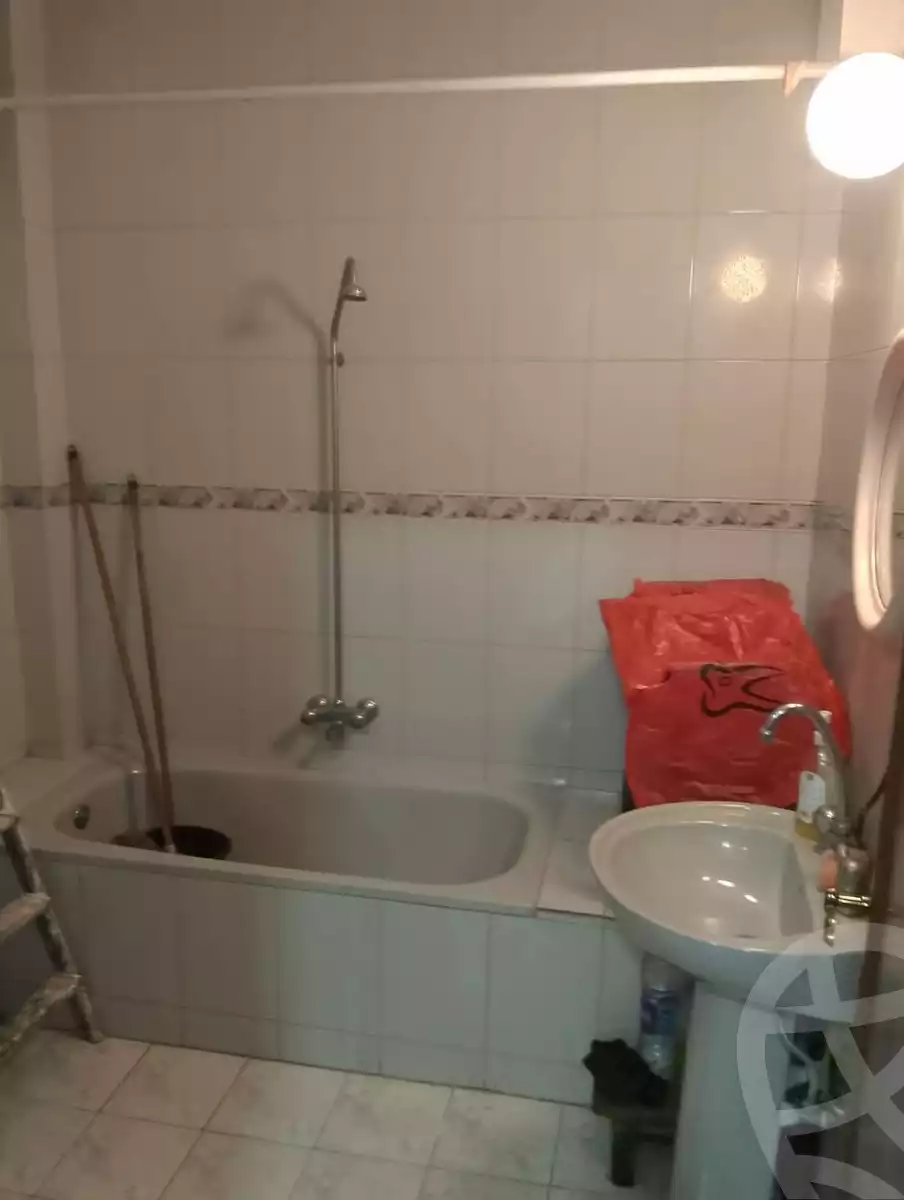 https://aqarmap.com.eg/ar/listing/5452767-for-sale-cairo-el-maadi-shr-9