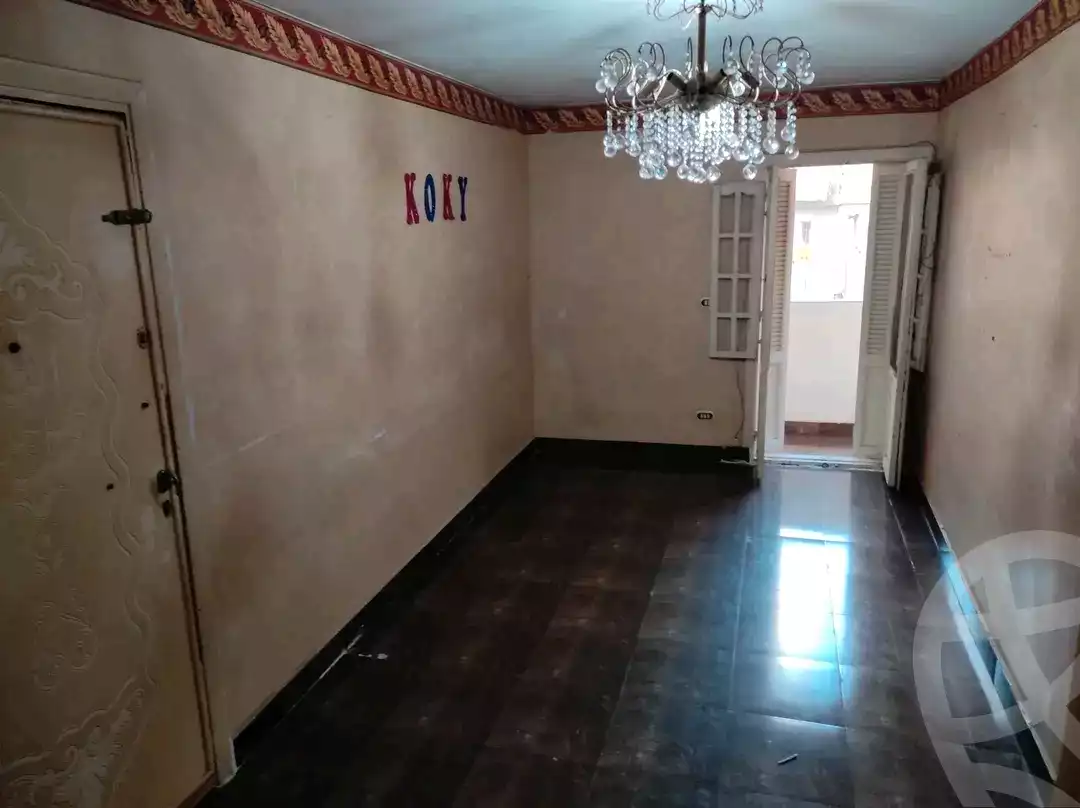 https://aqarmap.com.eg/ar/listing/5453421-for-sale-alexandria-moharram-bey-erfan-st