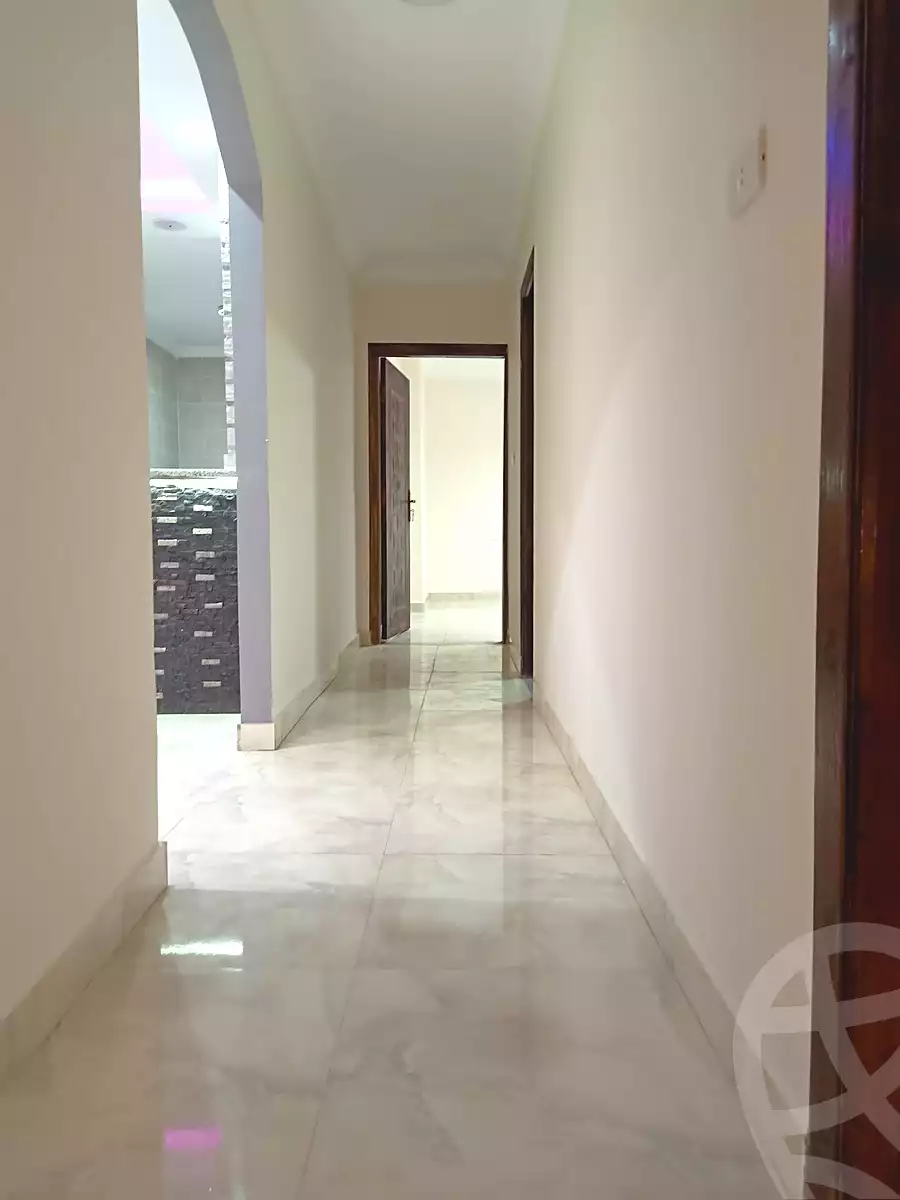 https://aqarmap.com.eg/en/listing/5454179-for-sale-cairo-helwan-hadayek-helwan-el-eshrein-st