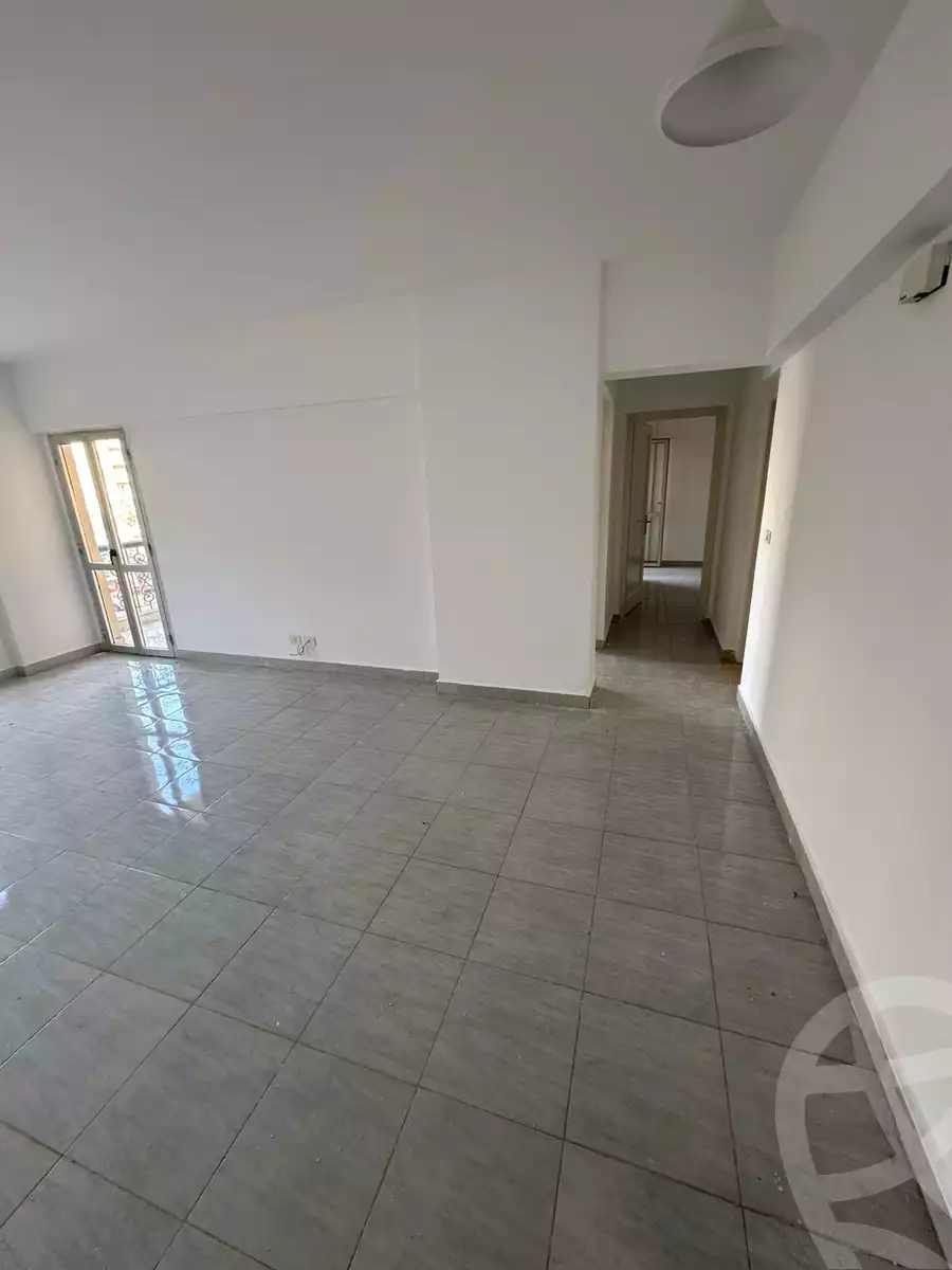 https://aqarmap.com.eg/en/listing/5454833-for-rent-cairo-new-cairo-lrhb-city-mtdd-lrhb-phase-9