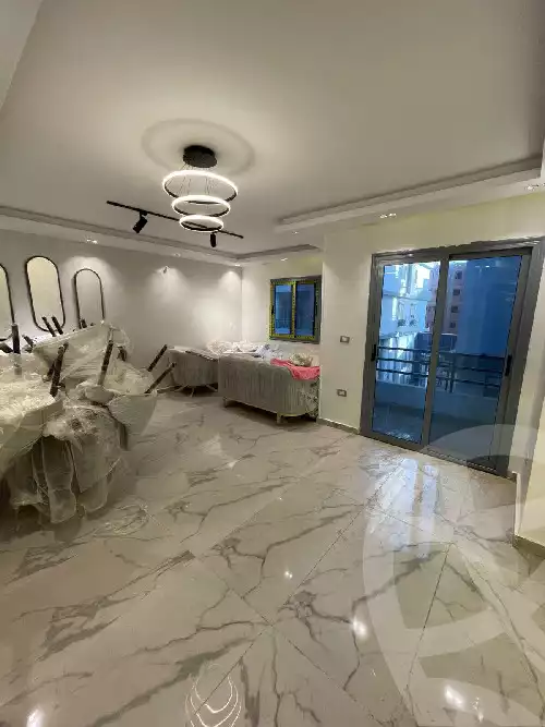 https://aqarmap.com.eg/ar/listing/5455272-for-sale-cairo-mokattam-el-hadabah-el-wosta-compounds-vittoria-compound-seven-stars